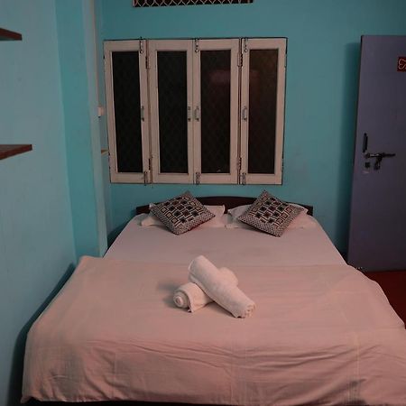 Good Vibes Hostel Varanasi Dış mekan fotoğraf