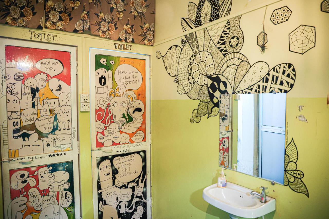 Good Vibes Hostel Varanasi Dış mekan fotoğraf