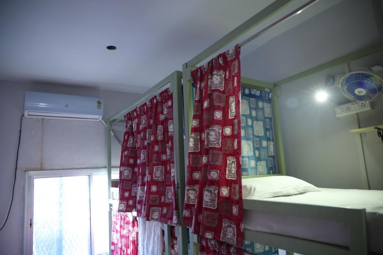 Good Vibes Hostel Varanasi Dış mekan fotoğraf