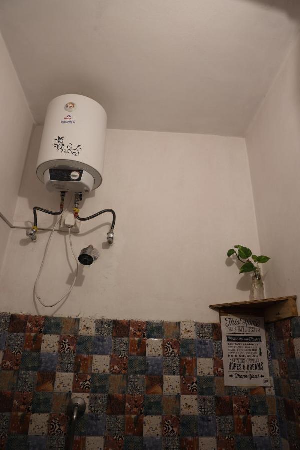 Good Vibes Hostel Varanasi Dış mekan fotoğraf