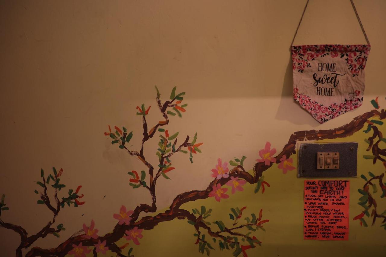 Good Vibes Hostel Varanasi Dış mekan fotoğraf