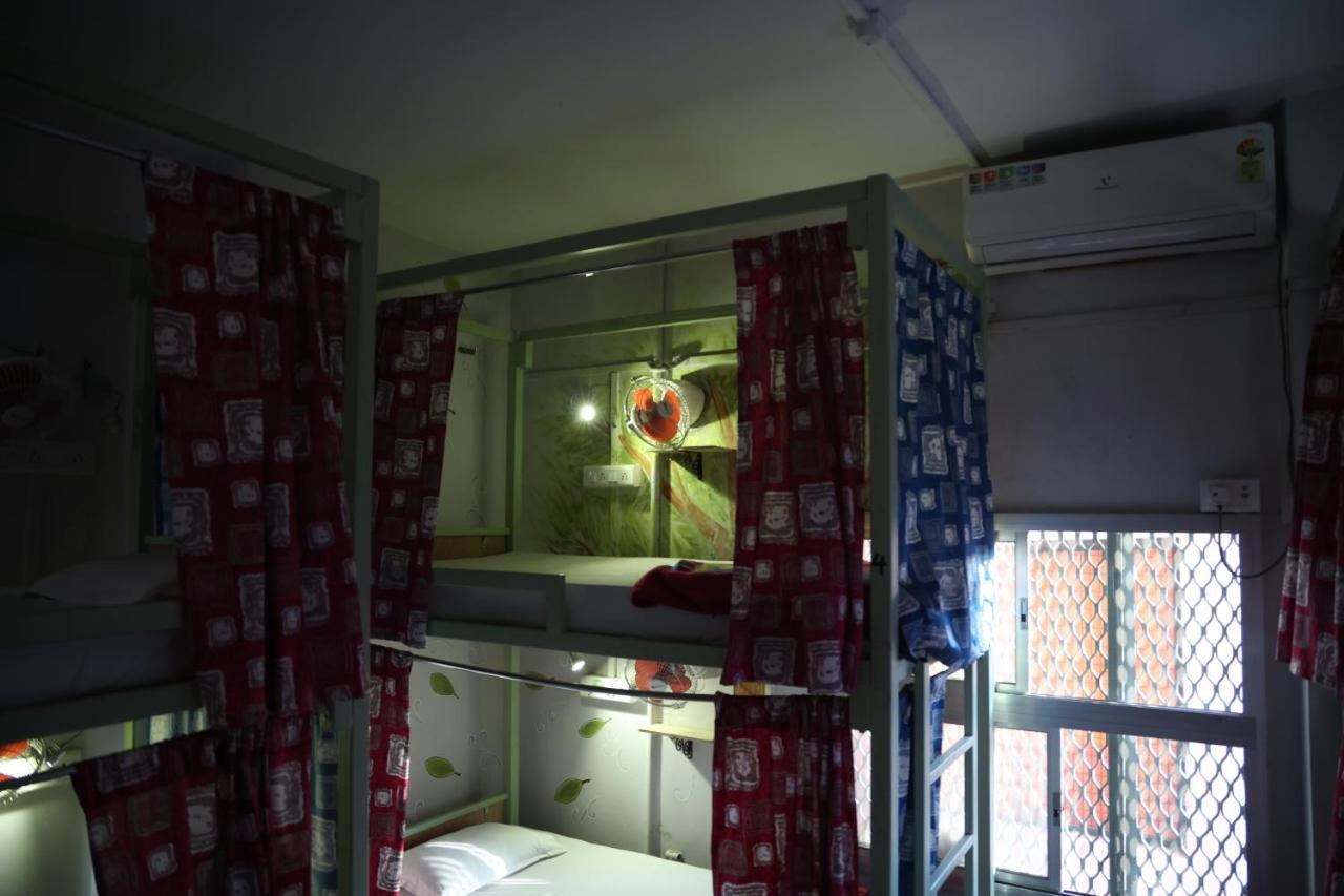 Good Vibes Hostel Varanasi Dış mekan fotoğraf
