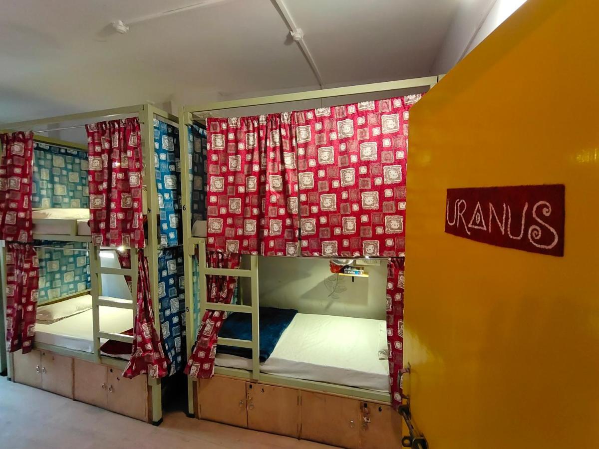 Good Vibes Hostel Varanasi Dış mekan fotoğraf