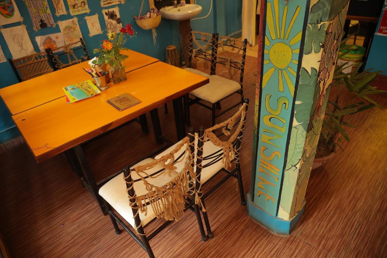 Good Vibes Hostel Varanasi Dış mekan fotoğraf