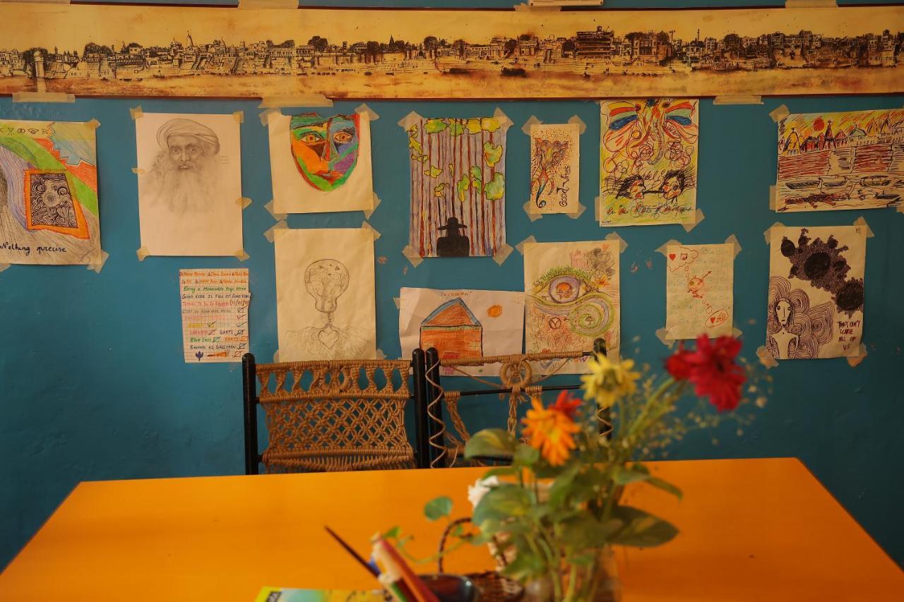 Good Vibes Hostel Varanasi Dış mekan fotoğraf