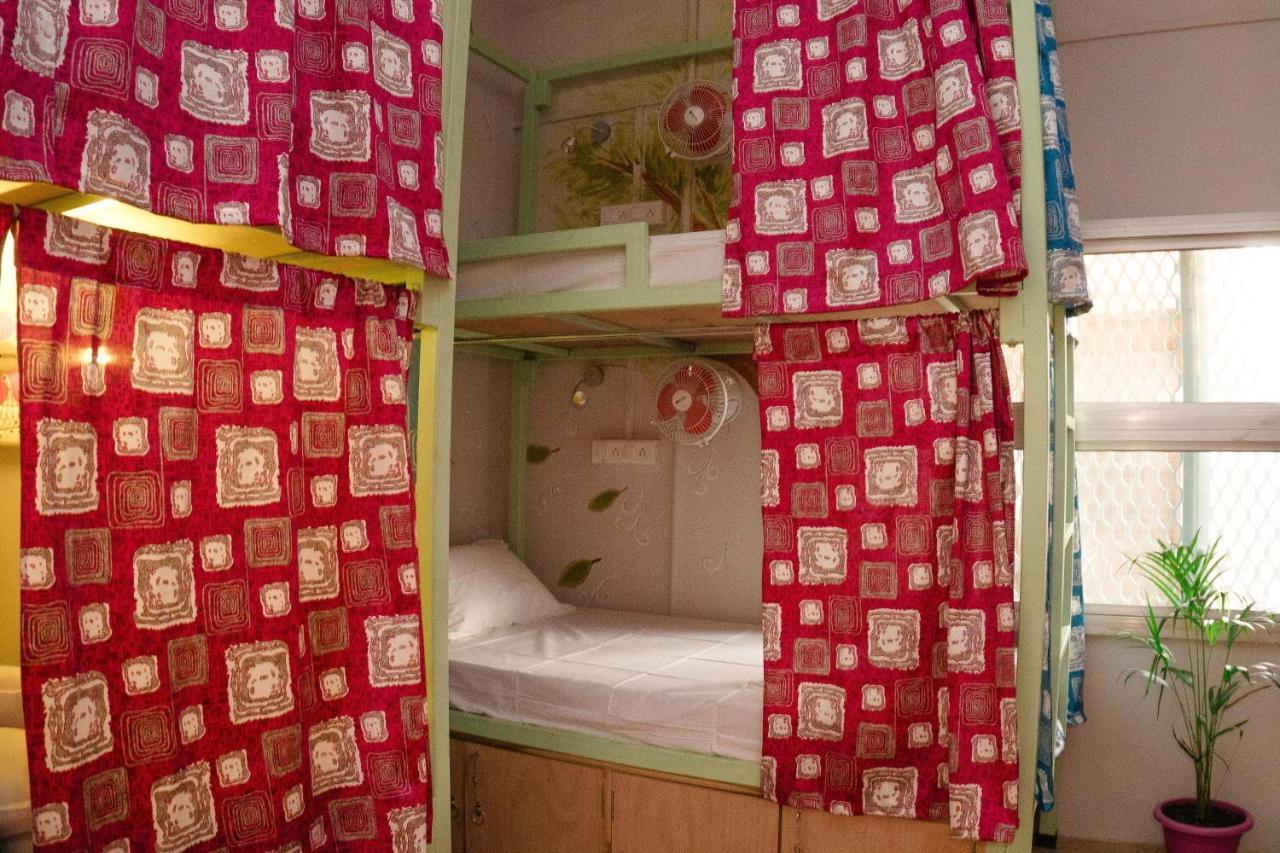 Good Vibes Hostel Varanasi Dış mekan fotoğraf