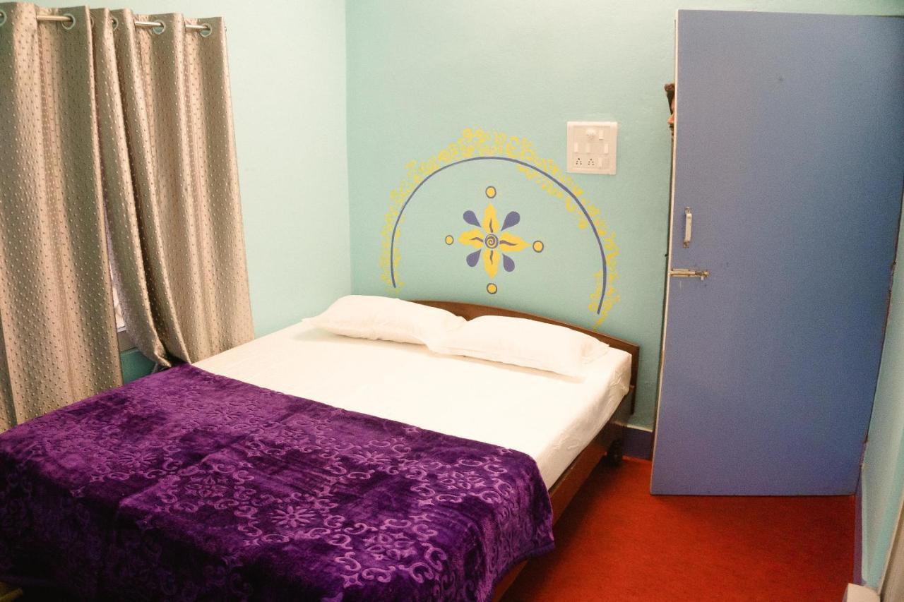 Good Vibes Hostel Varanasi Dış mekan fotoğraf