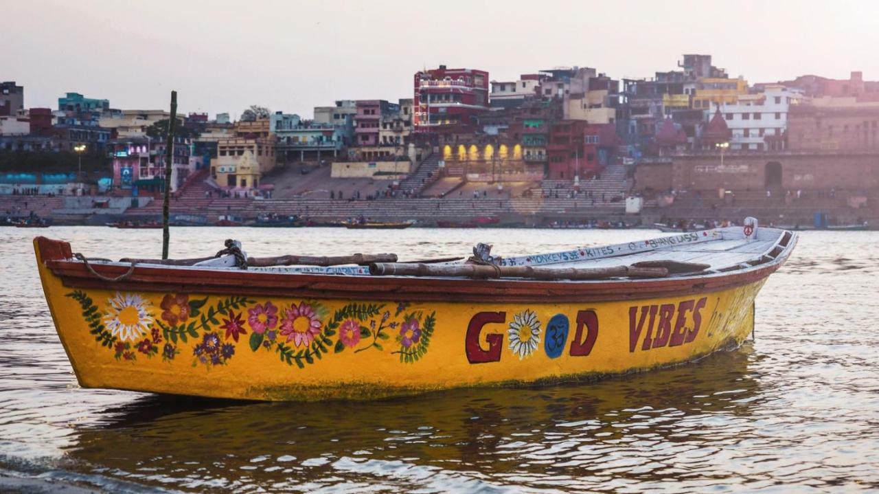 Good Vibes Hostel Varanasi Dış mekan fotoğraf